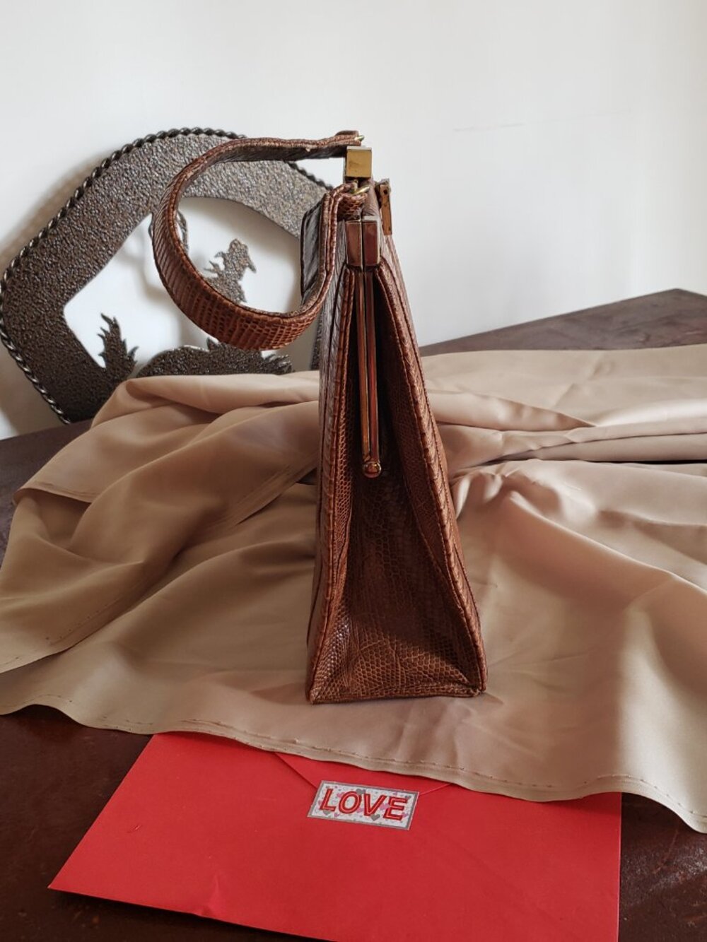 VINTAGE BELLESTONE BAGS INC. CLASSIC LIZARD SKIN DRESS PURSE - Picture 6 of 13